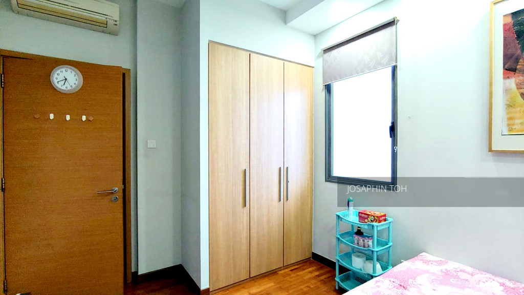 The Waterina (D14), Apartment #226135891